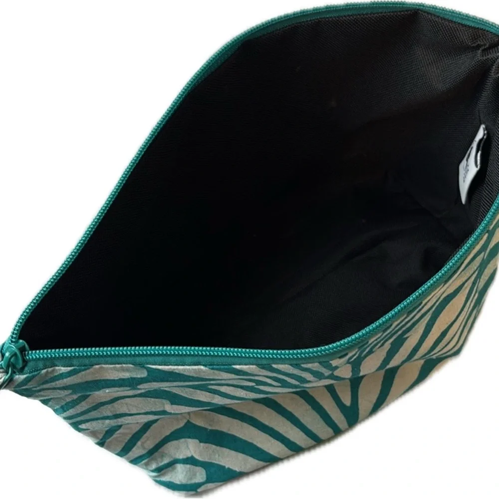 Large Handmade Batik cosmetic jewelry bag Queen Alaffia Ghana